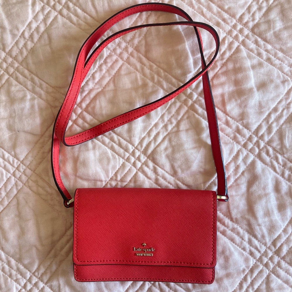 Kate Spade New York Cameron Street Arielle Wallet Prickly Pear